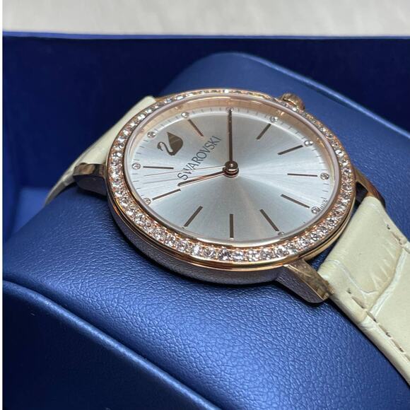 Swarovski Graceful Lady  Rose Gold Crystal Watch main image 9